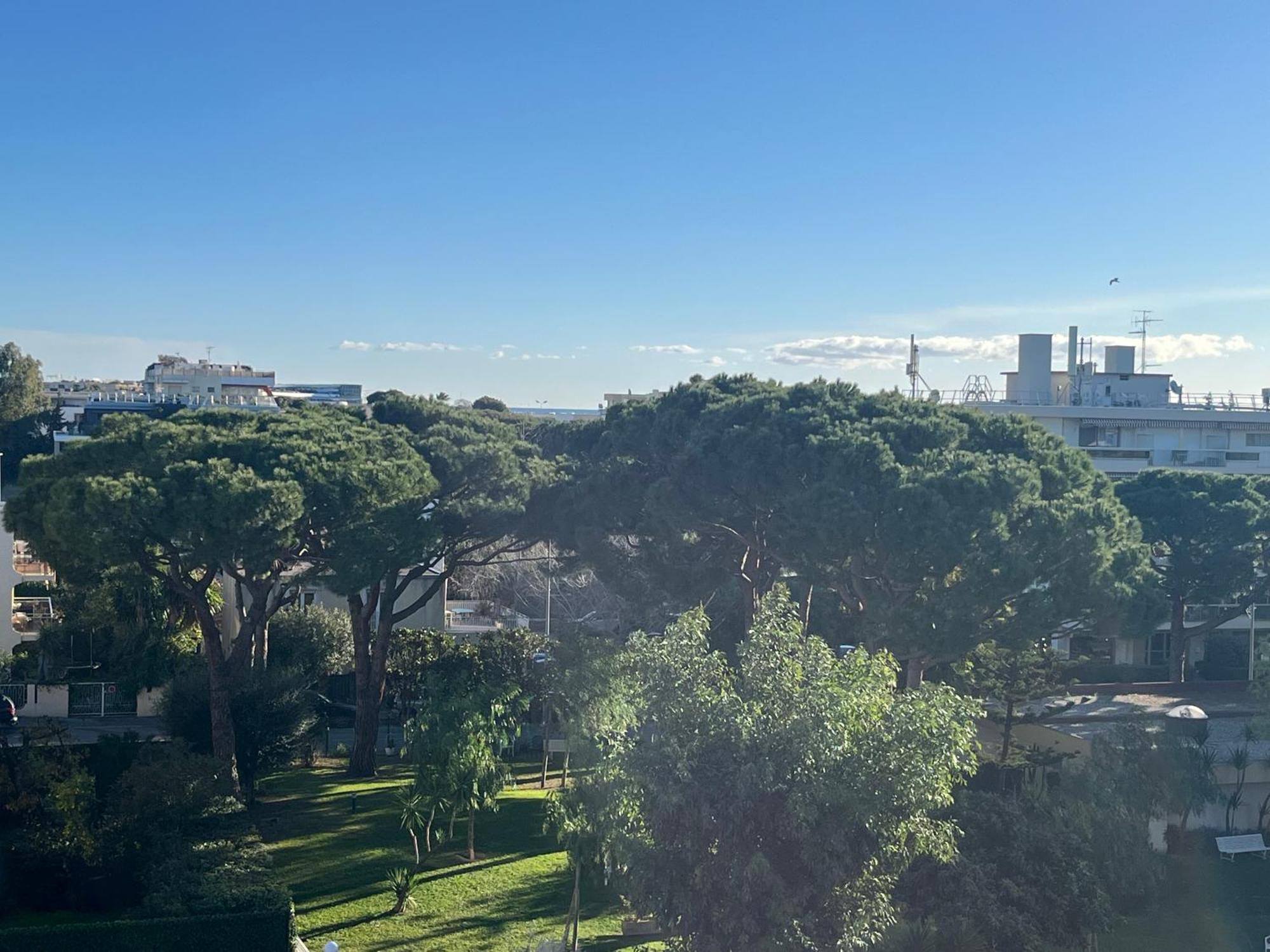 Heliotel Marine Studio Avec Balcon Au 4Eme Etage A 200M De La Mer 圣罗兰度瓦 外观 照片